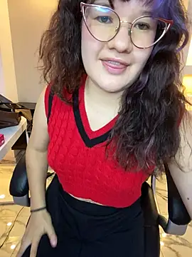 SOFTBERRY_ live cam on StripChat