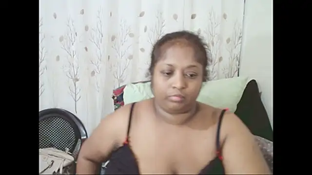Indiantasha live cam on StripChat