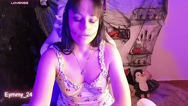 Eymmy_24 webcam
