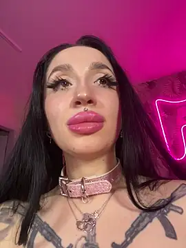 Molly__Moon