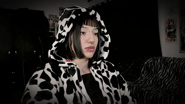 roxy_toxic