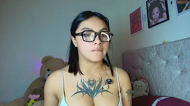 mia_zafirr