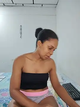 AstridMonroee