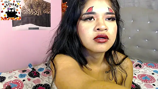 Scarlett_latin_slave