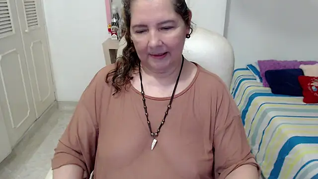 leonela_69