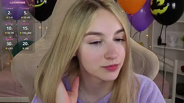 Shy_Polly