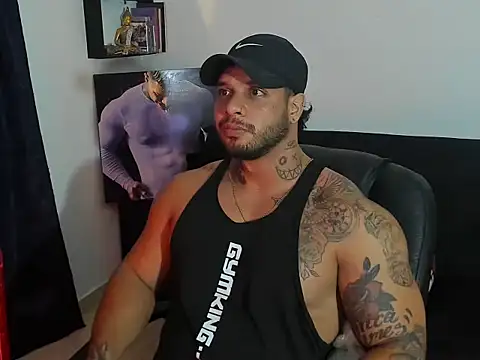 MarckMathews live cam on StripChat