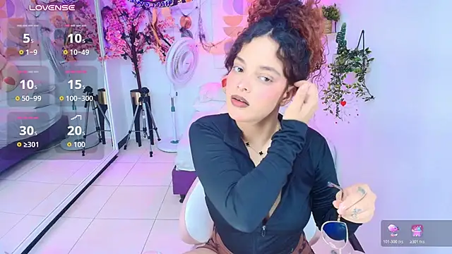 Maggy_t18