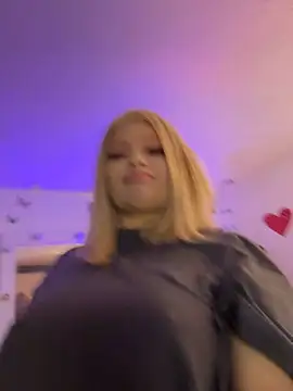 barbiee_doll1 (F young) - explicit surprise show 🕹️🕹️