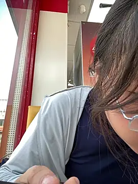 niannian-999 live sex cam