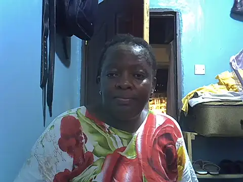 Ebonyceline live cam on StripChat