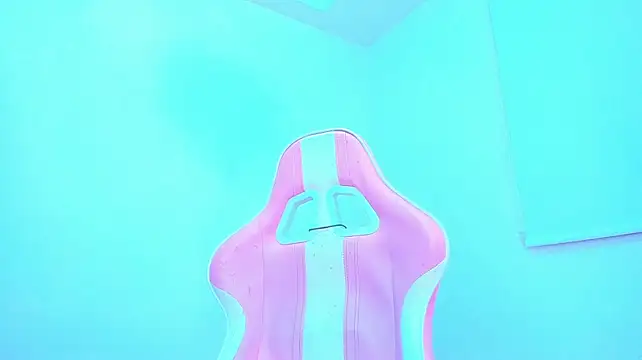 ariana_f (T young) - show cum and eat it