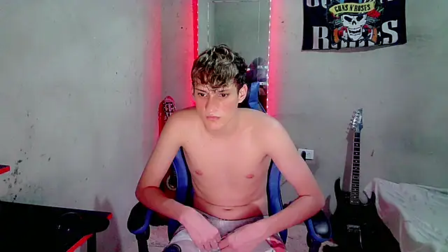 jason_toddhot (M twink) - SPANK ASS X20