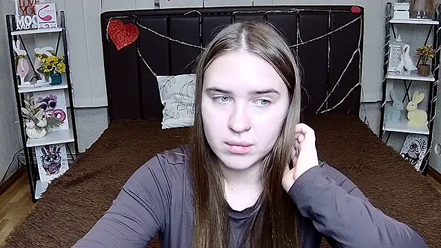 LauraHlot