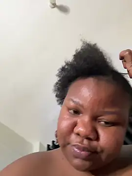 ThickyMel webcam