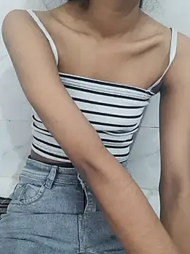 Monika_my_Darling@xh live cam on StripChat