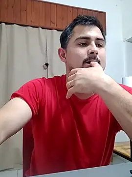 Bradd_32 on Stripchat