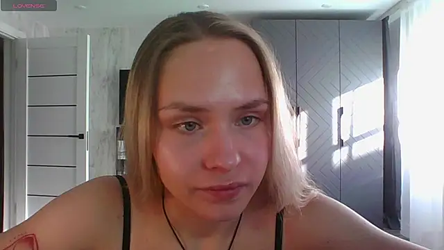 Annie_Cohn