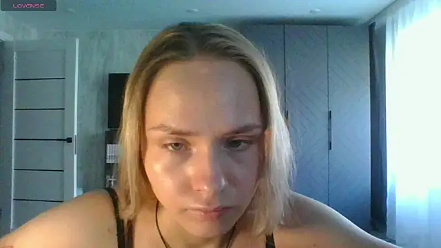 Annie_Cohn