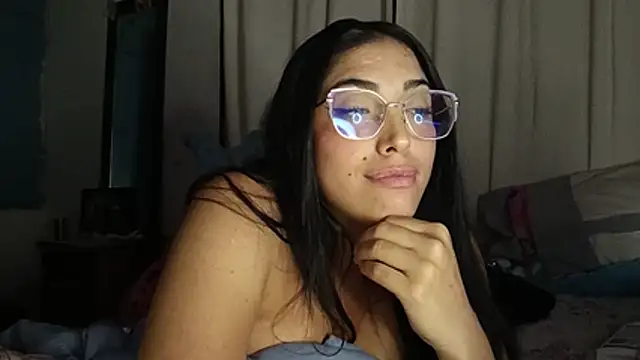 Lanaaa_222 webcam
