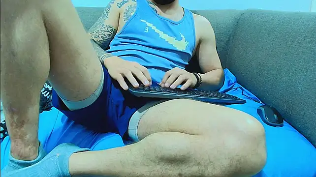 thomas_gun on Stripchat