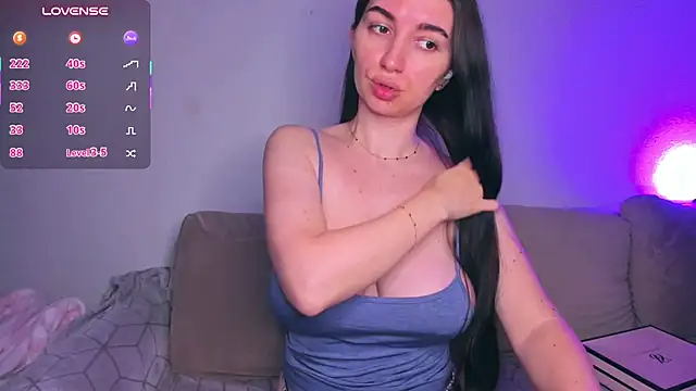 EvaFever live cam on StripChat