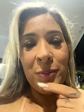 lindinha-sexy live sex cam