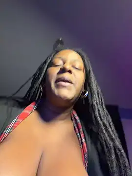 GirthGoddessCoco
