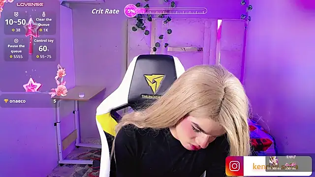 Sophiaa_doll_