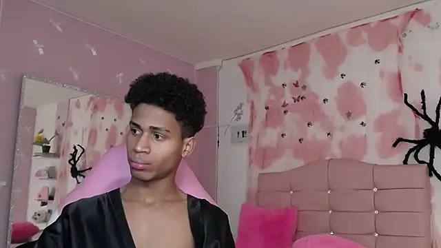 santy_bigcock_01 (M twink) - finger in my ass +5 minutes