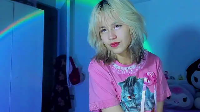 Akane-Mou live cam on StripChat