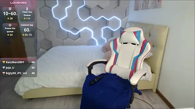 aliicemeow