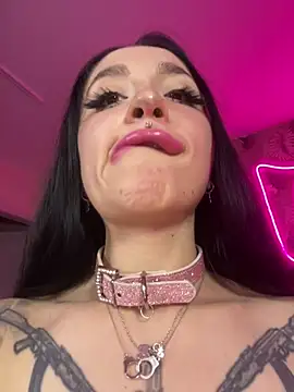 Molly__Moon