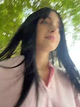 Lilonok squirting cam preview