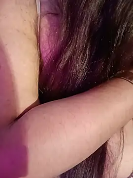 Suhanakhan04 live cam on StripChat