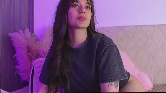 MissLana77 live cam on StripChat