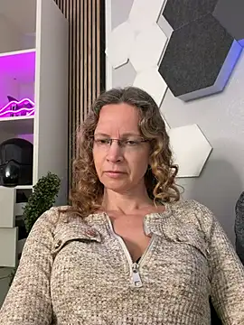 annikarose (F milf) - Naked Orgasmus