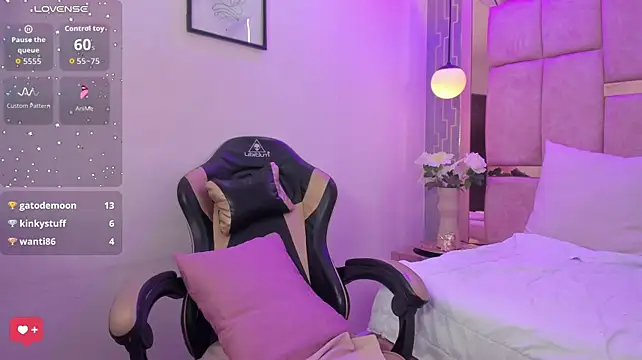 zoe_gale