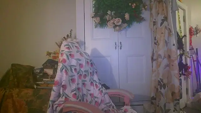 nastydianastrips