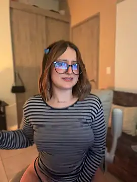 Megan_lu2 webcam