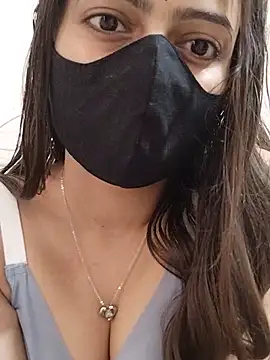 cutiepie_simran (F young) - Oil show