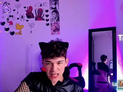 xtanner live cam on StripChat
