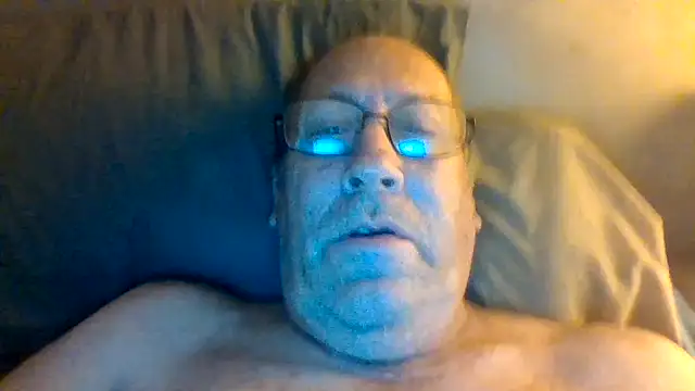 hornyrich69 live cam on StripChat