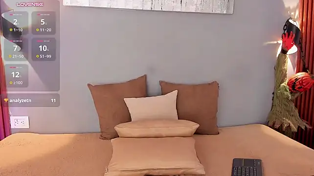 Stephanni_ live cam on StripChat