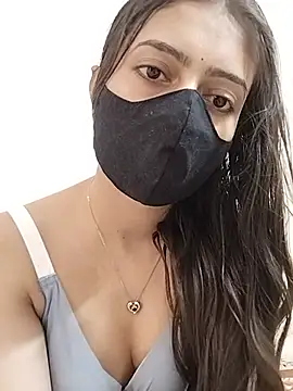 cutiepie_simran (F young) - Oil show
