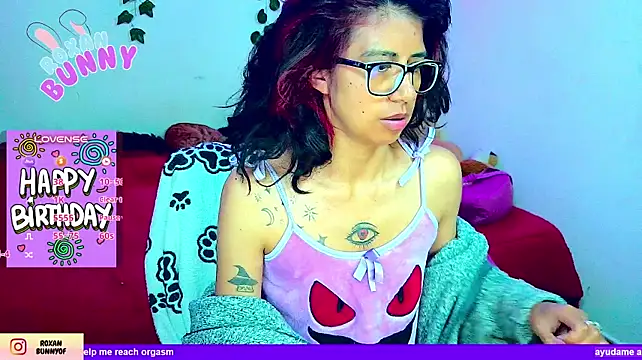 Roxanbunny1 webcam