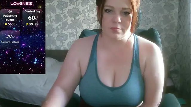Sabrina_Poison live cam on StripChat
