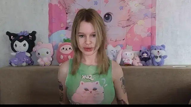 HoneyGold_ live cam on StripChat