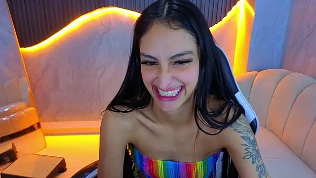 Tifany_Tx live cam on StripChat