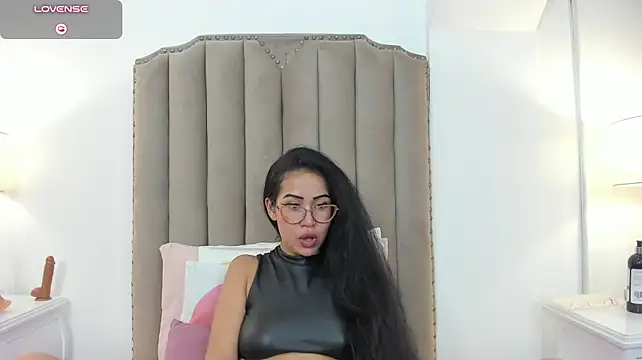 agartha_velvet live cam on StripChat